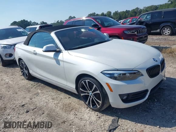 ✅ 2020 BMW 2 Series 230i • VIN: WBA2M7C03L7E19845 • Лот: 40409510. Опубликован ранее на IAAI с пробегом 20 621 миль. Бесплатный доступ к архиву аукционных продаж из США и подробный отчёт об истории автомобиля на DreamBid. Изображение 1.