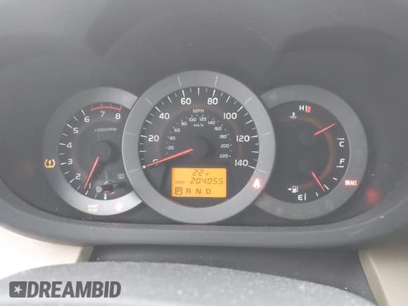 ✅ 2010 Toyota RAV4 • VIN: 2T3BF4DV0AW055050 • Лот: 43835020. Опубликован ранее на IAAI с пробегом 204 055 миль. Бесплатный доступ к архиву аукционных продаж из США и подробный отчёт об истории автомобиля на DreamBid. Изображение 7.