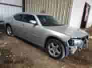 2010 Dodge Charger SXT с VIN 2B3CA3CVXAH231652, выставлен на аукционе Copart как лот 77903704 с пробегом 174 873 миль миль и Списание • Salvage title. История ставок и продаж доступна на DreamBid. Изображение 4.