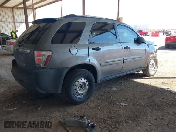 ✅ 2005 Chevrolet Equinox LS • VIN: 2CNDL13F456055348 • Лот: 41630078. Опубликован ранее на IAAI с пробегом 199 456 миль. Бесплатный доступ к архиву аукционных продаж из США и подробный отчёт об истории автомобиля на DreamBid. Изображение 4.