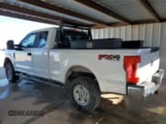 ✅ 2017 Ford F-250 XL • VIN: 1FT7X2B64HEB93517 • Lot: 87439265. Wystawiony na Copart z przebiegiem 136 239 mil. Bezpłatny archiwum sprzedaży aukcyjnych z USA i szczegółowy raport historii pojazdu na DreamBid. Zdjęcie 2.