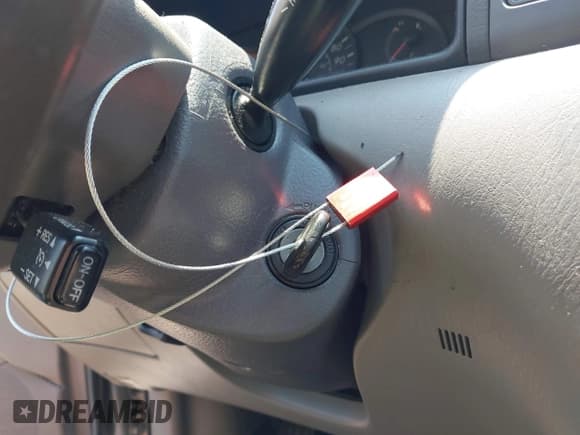 ✅ 2005 Toyota Corolla CE • VIN: JTDBR32E250055971 • Lot: 42660536. Listed on IAAI with 299,999 mi. Free auction sales archive from the USA and detailed vehicle history report at DreamBid. Image 11.