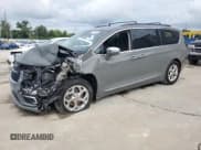 ✅ 2022 Chrysler Pacifica Limited • VIN: 2C4RC1GG7NR124058 • Лот: 67666245. Опубликован ранее на Copart с пробегом Не указан. Бесплатный доступ к архиву аукционных продаж из США и подробный отчёт об истории автомобиля на DreamBid. Изображение 1.