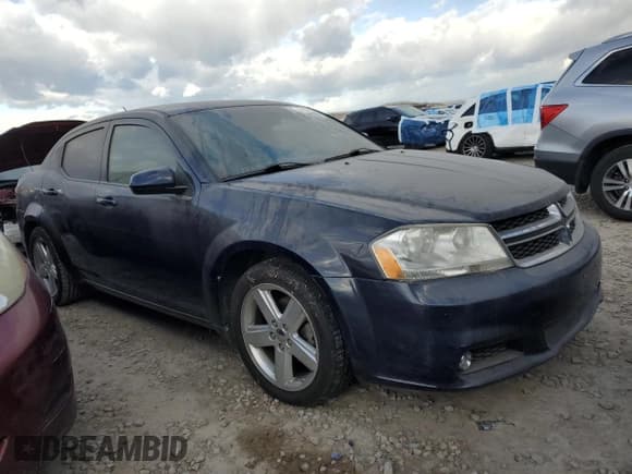 ✅ 2013 Dodge Avenger SXT • VIN: 1C3CDZCBXDN679789 • Lot: 44354785. Listed on Copart with 138,353 mi. Free auction sales archive from the USA and detailed vehicle history report at DreamBid. Image 4.