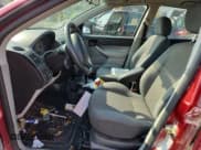 ✅ 2005 Ford Focus S • VIN: 3FAFP37N35R118159 • Лот: 86859825. Опубликован ранее на Copart с пробегом Не указан. Бесплатный доступ к архиву аукционных продаж из США и подробный отчёт об истории автомобиля на DreamBid. Изображение 7.