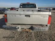 ✅ 2000 Toyota Tacoma • VIN: 5TEWN72N3YZ695356 • Лот: 85437255. Опубликован ранее на Copart с пробегом 260 418 миль. Бесплатный доступ к архиву аукционных продаж из США и подробный отчёт об истории автомобиля на DreamBid. Изображение 6.