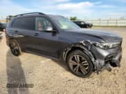 ✅ 2019 BMW X7 xDrive50i • VIN: 5UXCX4C5XKLS37974 • Лот: 81971995. Опубликован ранее на Copart с пробегом Не указан. Бесплатный доступ к архиву аукционных продаж из США и подробный отчёт об истории автомобиля на DreamBid. Изображение 4.