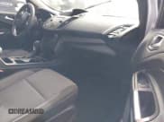 ✅ 2017 Ford Escape SE • VIN: 1FMCU0GD9HUD20265 • Lot: 41389092. Wystawiony na IAAI z przebiegiem 66 778 mil. Bezpłatny archiwum sprzedaży aukcyjnych z USA i szczegółowy raport historii pojazdu na DreamBid. Zdjęcie 5.