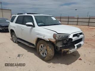 ✅ 2016 Toyota 4Runner SR5 • VIN: JTEZU5JR5G5110136 • Lot: 42412363. Wystawiony na IAAI z przebiegiem 228 933 mil. Bezpłatny archiwum sprzedaży aukcyjnych z USA i szczegółowy raport historii pojazdu na DreamBid. Zdjęcie 1.