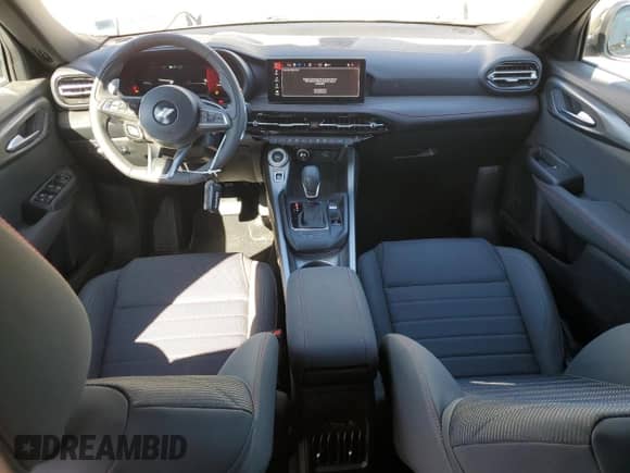 2024 Dodge Hornet R/T z VIN ZACPDFCW6R3A20015, wystawiony jako Copart lot #50978055 z przebiegiem 2 450 mil mil oraz Czysty tytuł • Clean title. Historia ofert i sprzedaży dostępna na DreamBid. Obrazek 8.