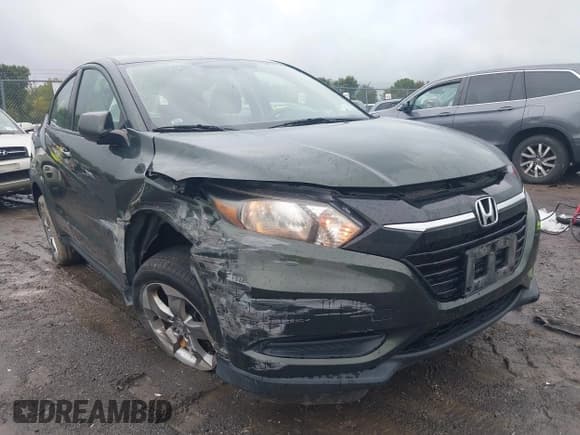 ✅ 2017 Honda HR-V LX • VIN: 3CZRU6H38HG700654 • Lot: 43310241. Wystawiony na IAAI z przebiegiem 105 179 mil. Bezpłatny archiwum sprzedaży aukcyjnych z USA i szczegółowy raport historii pojazdu na DreamBid. Zdjęcie 6.