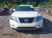 ✅ 2014 Nissan Pathfinder SL • VIN: 5N1AR2MNXEC692930 • Lot: 42558833. Listed on IAAI with 170,337 mi. Free auction sales archive from the USA and detailed vehicle history report at DreamBid. Image 6.