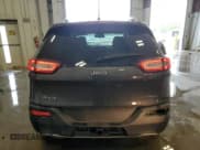 ✅ 2017 Jeep Cherokee High Altitude • VIN: 1C4PJMDS4HW506941 • Lot: 56949475. Wystawiony na Copart z przebiegiem 159 842 mil. Bezpłatny archiwum sprzedaży aukcyjnych z USA i szczegółowy raport historii pojazdu na DreamBid. Zdjęcie 6.