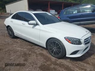 ✅ 2020 Mercedes-Benz C 300 • VIN: 55SWF8DB4LU334586 • Lot: 42886419. Listed on IAAI with 85,788 mi. Free auction sales archive from the USA and detailed vehicle history report at DreamBid. Image 1.
