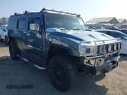 ✅ 2005 Hummer H2 SUV • VIN: 5GRGN23UX5H102049 • Lot: 42617010. Wystawiony na IAAI z przebiegiem 109 763 mil. Bezpłatny archiwum sprzedaży aukcyjnych z USA i szczegółowy raport historii pojazdu na DreamBid. Zdjęcie 1.