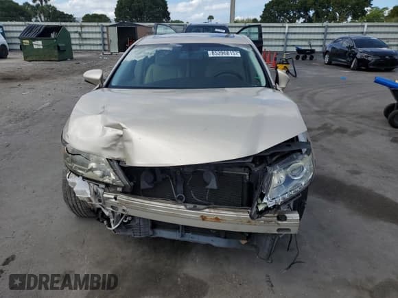 ✅ 2015 Lexus ES 330 • VIN: JTHBK1GG6F2207855 • Лот: 85396815. Опубликован ранее на Copart с пробегом 67 946 миль. Бесплатный доступ к архиву аукционных продаж из США и подробный отчёт об истории автомобиля на DreamBid. Изображение 5.