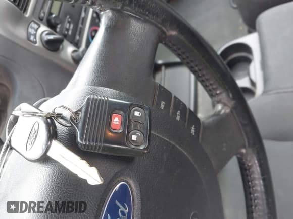 ✅ 2006 Ford Ranger XL • VIN: 1FTZR15E76PA52751 • Lot: 43775570. Listed on IAAI with 136,666 mi. Free auction sales archive from the USA and detailed vehicle history report at DreamBid. Image 11.