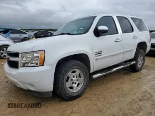 2009 Chevrolet Tahoe Commercial с VIN 1GNFK130X9R246558, выставлен на аукционе Copart как лот 49813995 с пробегом 169 647 миль миль и Чистый • Clean title. История ставок и продаж доступна на DreamBid. Изображение 1.