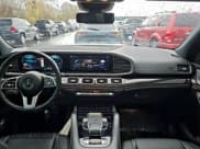 ✅ 2020 Mercedes-Benz GLS 450 • VIN: 4JGFF5KE1LA136081 • Лот: 96760105. Опубликован ранее на Copart с пробегом 215 279 миль. Бесплатный доступ к архиву аукционных продаж из США и подробный отчёт об истории автомобиля на DreamBid. Изображение 9.