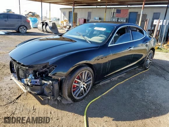 ✅ 2015 Maserati Ghibli • VIN: ZAM57XSA1F1133056 • Лот: 66989265. Опубликован ранее на Copart с пробегом Не указан. Бесплатный доступ к архиву аукционных продаж из США и подробный отчёт об истории автомобиля на DreamBid. Изображение 1.