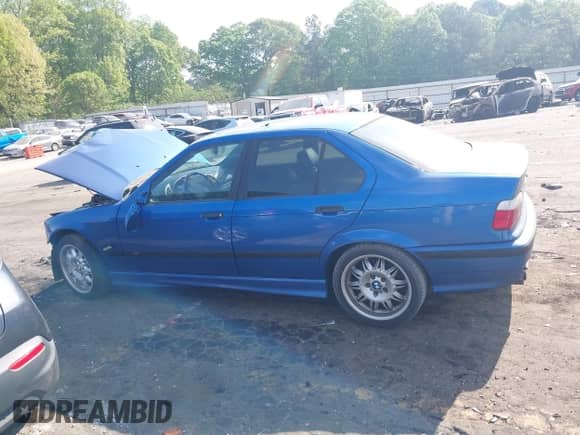 1998 BMW 3 Series M3s with VIN WBSCD9324WEE08785, listed as a IAAI auction lot 42065988 with 202,400 mi miles and . Bid and sale history available at DreamBid. Image 14.