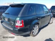 ✅ 2010 Land Rover Range Rover Sport HSE Lux • VIN: SALSK2D48AA212810 • Lot: 41943041. Listed on IAAI with 111,896 mi. Free auction sales archive from the USA and detailed vehicle history report at DreamBid. Image 4.