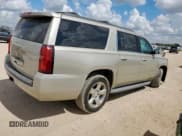 ✅ 2015 Chevrolet Suburban LT • VIN: 1GNSCJKCXFR297559 • Лот: 82297545. Опубликован ранее на Copart с пробегом 141 276 миль. Бесплатный доступ к архиву аукционных продаж из США и подробный отчёт об истории автомобиля на DreamBid. Изображение 3.