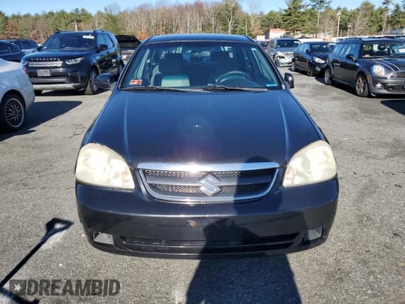 ✅ 2006 Suzuki Forenza • VIN: KL5JD56ZX6K278029 • Lot: 82026904. Wystawiony na Copart z przebiegiem 117 700 mil. Bezpłatny archiwum sprzedaży aukcyjnych z USA i szczegółowy raport historii pojazdu na DreamBid. Zdjęcie 5.