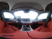 ✅ 2024 BMW XM • VIN: 5YM23CS0XR9U57042 • Lot: 42438088. Wystawiony na IAAI z przebiegiem 2 888 mil. Bezpłatny archiwum sprzedaży aukcyjnych z USA i szczegółowy raport historii pojazdu na DreamBid. Zdjęcie 22.