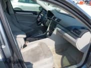 ✅ 2013 Volkswagen Passat Wolfsburg Edition • VIN: 1VWAH7A33DC035826 • Лот: 42309758. Опубликован ранее на IAAI с пробегом 135 227 миль. Бесплатный доступ к архиву аукционных продаж из США и подробный отчёт об истории автомобиля на DreamBid. Изображение 5.