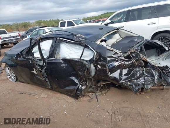 ✅ 2015 Infiniti Q50 Premium • VIN: JN1BV7AR6FM395340 • Лот: 43611774. Опубликован ранее на IAAI с пробегом 115 039 миль. Бесплатный доступ к архиву аукционных продаж из США и подробный отчёт об истории автомобиля на DreamBid. Изображение 14.