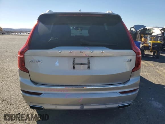 ✅ 2016 Volvo XC90 T6 Momentum • VIN: YV4A22PK6G1071528 • Lot: 90089025. Listed on Copart with 73,938 mi. Free auction sales archive from the USA and detailed vehicle history report at DreamBid. Image 6.