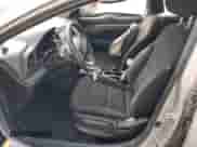 2020 Hyundai Elantra SEL z VIN KMHD84LF0LU954886, wystawiony jako Copart lot #90101415 z przebiegiem 106 494 mil mil oraz Szkoda całkowita • Salvage title. Historia ofert i sprzedaży dostępna na DreamBid. Obrazek 7.