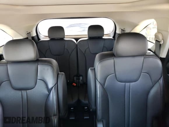 ✅ 2021 Kia Sorento EX • VIN: KNDRH4LG5M5045041 • Lot: 68877625. Wystawiony na Copart z przebiegiem 126 740 mil. Bezpłatny archiwum sprzedaży aukcyjnych z USA i szczegółowy raport historii pojazdu na DreamBid. Zdjęcie 10.