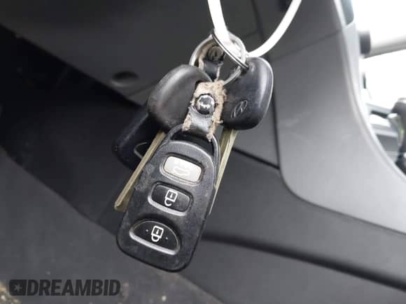 2013 Hyundai Sonata GLS with VIN 5NPEB4AC5DH789657, listed as a IAAI auction lot 43554776 with 47,342 mi miles and . Bid and sale history available at DreamBid. Image 11.