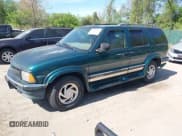 ✅ 1997 Chevrolet Blazer LS • VIN: 1GNDT13WXV2175468 • Lot: 42081531. Wystawiony na IAAI z przebiegiem 148 858 mil. Bezpłatny archiwum sprzedaży aukcyjnych z USA i szczegółowy raport historii pojazdu na DreamBid. Zdjęcie 2.