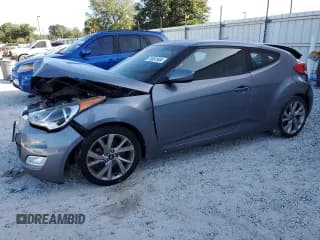 ✅ 2017 Hyundai Veloster • VIN: KMHTC6AD2HU305587 • Lot: 78681904. Wystawiony na Copart z przebiegiem 130 373 mil. Bezpłatny archiwum sprzedaży aukcyjnych z USA i szczegółowy raport historii pojazdu na DreamBid. Zdjęcie 1.