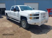 ✅ 2016 Chevrolet Silverado 2500HD LT • VIN: 1GC1KVE89GF211019 • Лот: 42670083. Опубликован ранее на IAAI с пробегом 204 428 миль. Бесплатный доступ к архиву аукционных продаж из США и подробный отчёт об истории автомобиля на DreamBid. Изображение 1.