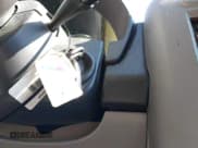 ✅ 2004 Saturn VUE V6 • VIN: 5GZCZ53404S864103 • Lot: 41843311. Wystawiony na IAAI z przebiegiem 193 094 mil. Bezpłatny archiwum sprzedaży aukcyjnych z USA i szczegółowy raport historii pojazdu na DreamBid. Zdjęcie 11.