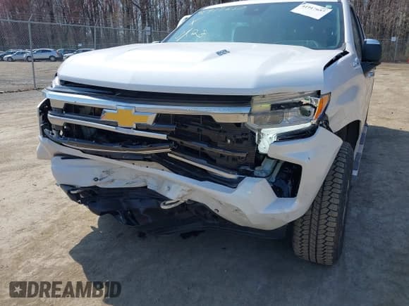 ✅ 2025 Chevrolet Silverado 1500 • VIN: 3GCUKJEL2SG115606 • Лот: 41917657. Опубликован ранее на IAAI с пробегом 10 413 миль. Бесплатный доступ к архиву аукционных продаж из США и подробный отчёт об истории автомобиля на DreamBid. Изображение 6.