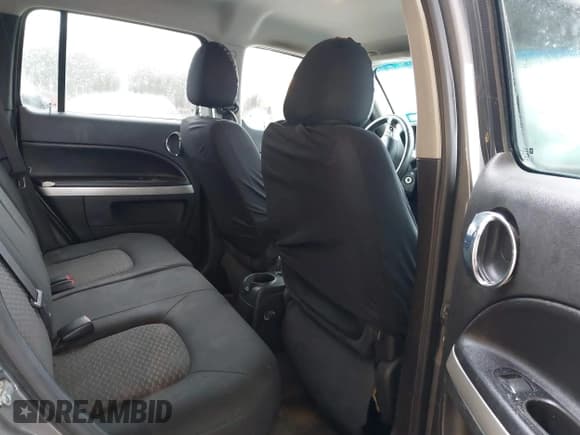 ✅ 2009 Chevrolet HHR 2LT • VIN: 3GNCA53V29S502004 • Lot: 41499958. Listed on IAAI with 258,500 mi. Free auction sales archive from the USA and detailed vehicle history report at DreamBid. Image 8.