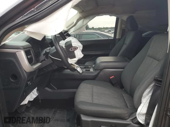 ✅ 2022 Ford Expedition XLT • VIN: 1FMJU1HT4NEA57305 • Lot: 67241425. Listed on Copart with 47,197 mi. Free auction sales archive from the USA and detailed vehicle history report at DreamBid. Image 7.