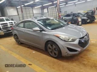✅ 2013 Hyundai Elantra SE • VIN: KMHDH6AE2DU011843 • Lot: 81942985. Listed on Copart with 136,492 mi. Free auction sales archive from the USA and detailed vehicle history report at DreamBid. Image 4.