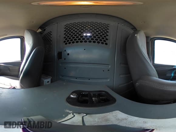 ✅ 2014 Chevrolet Express Cargo • VIN: 1GCWGFCA6E1187131 • Lot: 43029710. Listed on IAAI with 301,434 mi. Free auction sales archive from the USA and detailed vehicle history report at DreamBid. Image 18.