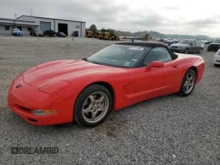2000 Chevrolet Corvette z VIN 1G1YY32G9Y5102153, wystawiony jako Copart lot #81774495 z przebiegiem 121 240 mil mil oraz Czysty tytuł • Clean title. Historia ofert i sprzedaży dostępna na DreamBid. Obrazek 1.