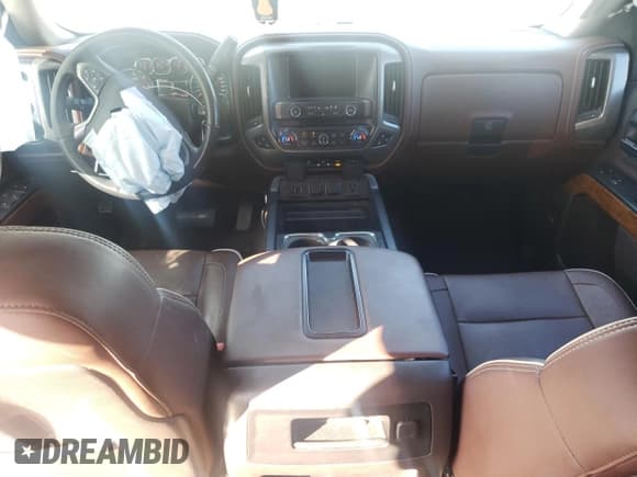 ✅ 2015 Chevrolet Silverado 1500 High Country • VIN: 3GCUKTEC9FG429433 • Лот: 76821684. Опубликован ранее на Copart с пробегом 114 239 миль. Бесплатный доступ к архиву аукционных продаж из США и подробный отчёт об истории автомобиля на DreamBid. Изображение 8.