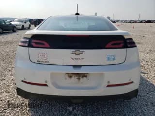 ✅ 2015 Chevrolet Volt • VIN: 1G1RA6E43FU137348 • Lot: 56200164. Wystawiony na Copart z przebiegiem 59 971 mil. Bezpłatny archiwum sprzedaży aukcyjnych z USA i szczegółowy raport historii pojazdu na DreamBid. Zdjęcie 6.