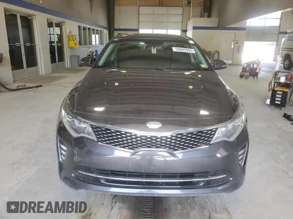 ✅ 2018 Kia Optima S • VIN: 5XXGT4L30JG216921 • Lot: 59085995. Listed on Copart with Not provided. Free auction sales archive from the USA and detailed vehicle history report at DreamBid. Image 5.
