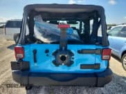 ✅ 2017 Jeep Wrangler Sport • VIN: 1C4AJWAG0HL582918 • Lot: 87384905. Wystawiony na Copart z przebiegiem 21 972 mil. Bezpłatny archiwum sprzedaży aukcyjnych z USA i szczegółowy raport historii pojazdu na DreamBid. Zdjęcie 6.