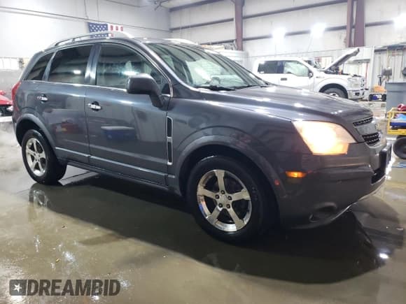 ✅ 2013 Chevrolet Captiva Sport LT • VIN: 3GNAL3EK8DS611536 • Lot: 45385605. Wystawiony na Copart z przebiegiem 178 075 mil. Bezpłatny archiwum sprzedaży aukcyjnych z USA i szczegółowy raport historii pojazdu na DreamBid. Zdjęcie 4.